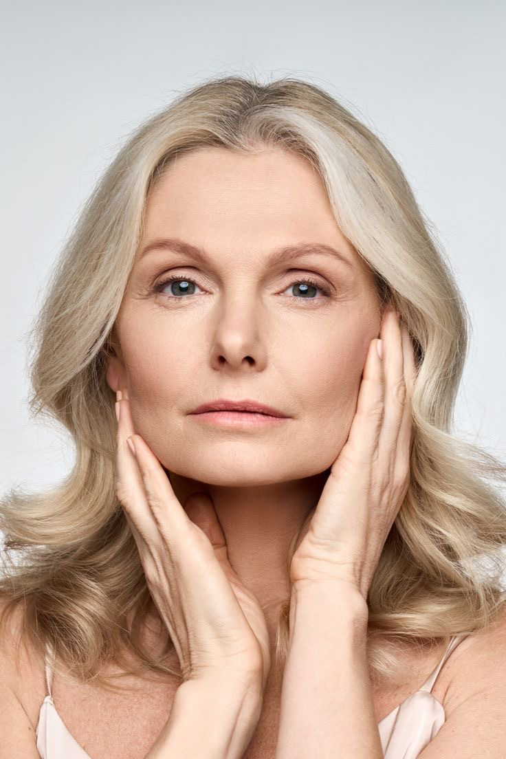 LuxiLift™ Facial Wand